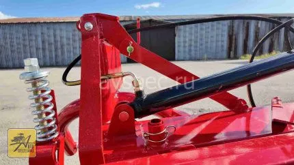 Роторная косилка Уралец Z-069 G с цилиндром 1,65м